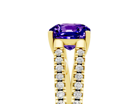 Yellow gold Cushion Cut Tanzanite Solitaire Engagement Ring with Split Shank Pavé Band_5