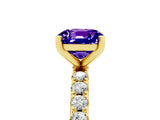 Yellow gold Cushion Cut Tanzanite Solitaire Pavé Band with Four-Prong Setting_5