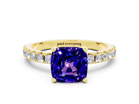 Yellow gold Cushion Cut Tanzanite Solitaire Pavé Band with Four-Prong Setting