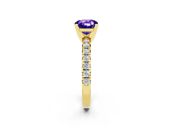 Yellow gold Cushion Cut Tanzanite Solitaire Pavé Engagement Ring with Round Band and Prong Setting