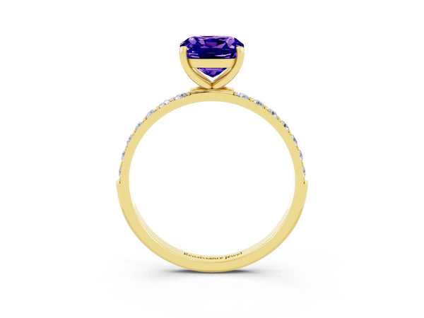 Yellow gold Cushion Cut Tanzanite Solitaire Ring with Round  Pavé Band and Prong Setting
