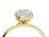 Yellow gold Cushion Diamond Pavé Band with Six-Prong Setting_63