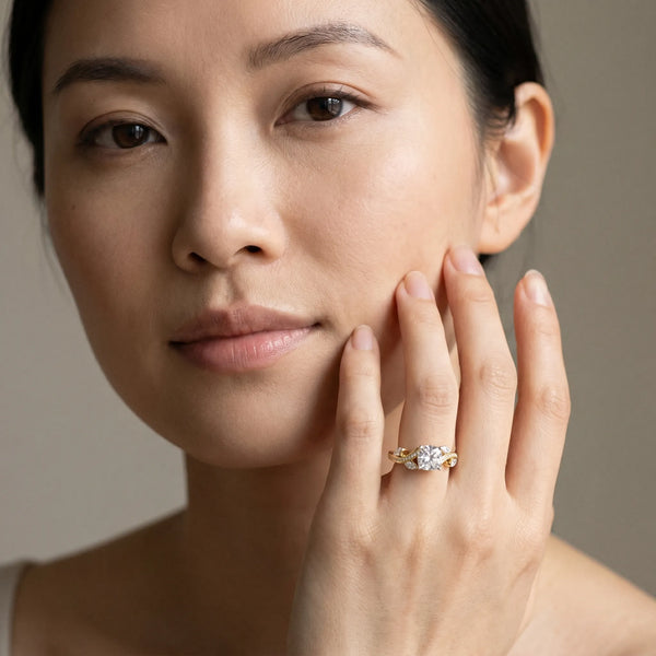 Yellow gold Cushion Diamond Swirl Band with Prong Setting
