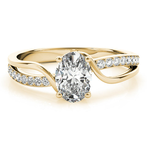 Yellow gold Cushion Solitaire Twisted Band with Prong Setting 2