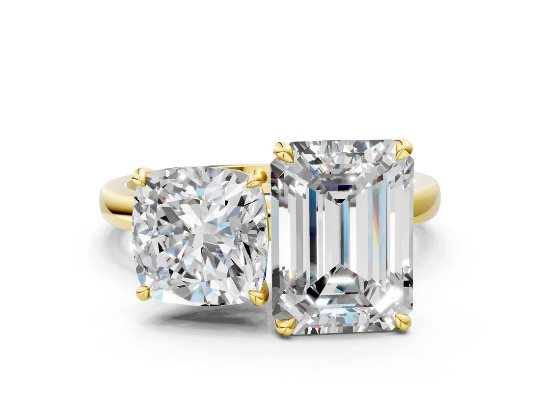 Yellow gold Cushion and Emerald Cut Toi Moi Ring with Prong Setting_50