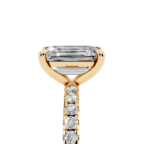 Yellow gold Emerald Brilliant Solitaire with Pavé Band and Four-Prong Setting_26
