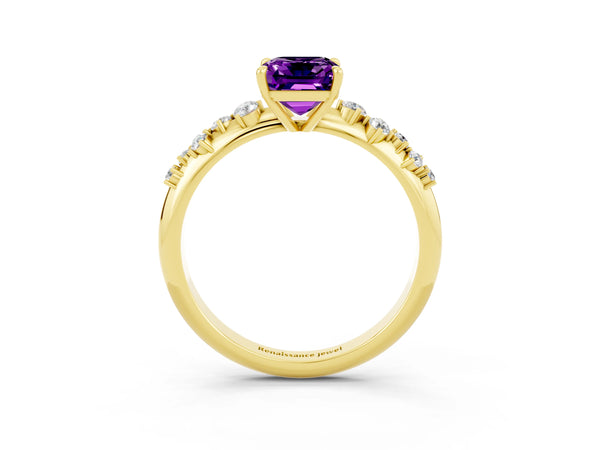 Yellow gold Emerald Cut Amethyst Cluster Side Stone Solitaire Ring with Prong Setting