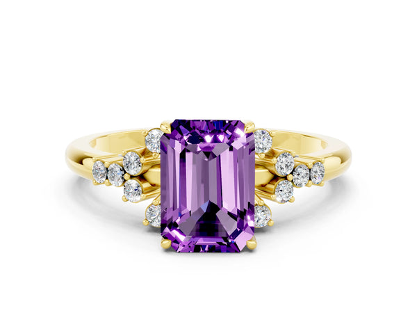 Yellow gold Emerald Cut Amethyst Ring with Side Stones and Four-Prong Setting