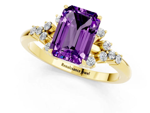 Yellow gold Emerald Cut Amethyst Ring with Side Stones and Four-Prong Setting_37
