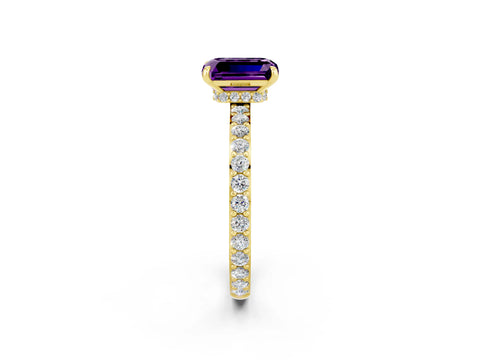 Yellow gold Emerald Cut Amethyst Solitaire Engagement Ring with Pavé Band and Four-Prong Setting_2