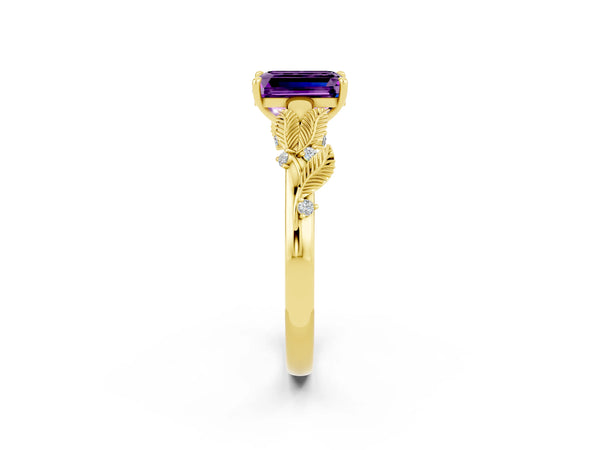 Yellow gold Emerald Cut Amethyst Solitaire Ring with Leaf Motif Band and Four-Prong Setting