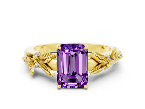 Yellow gold Emerald Cut Amethyst Solitaire Ring with Leaf Motif Band and Four-Prong Setting