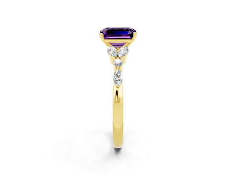 Yellow gold Emerald Cut Amethyst Solitaire Ring with Side Stones and Four-Prong Setting_14