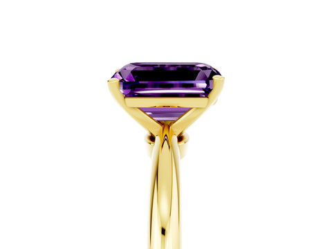 Yellow gold Emerald Cut Amethyst Solitaire Ring with Six-Prong Setting and Classic Band_5