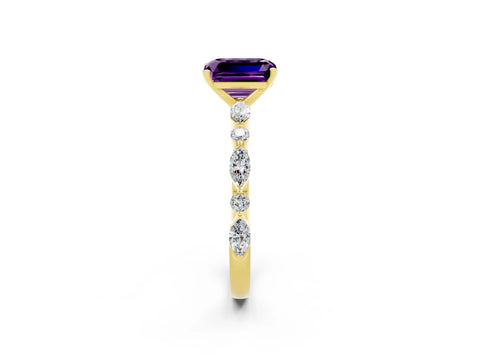 Yellow gold Emerald Cut Amethyst Solitaire with Side Stones on a Pavé Band and Four-Prong Setting_2