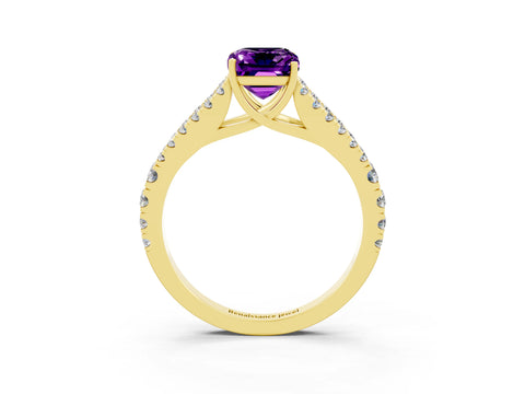 Yellow gold Emerald Cut Amethyst Split Shank Pavé Engagement Ring with Four-Prong Setting_15