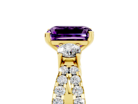 Yellow gold Emerald Cut Amethyst Three-Stone Ring with Pavé Split Shank and Four-Prong Setting_5