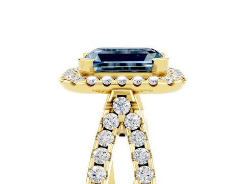 Yellow gold Emerald Cut Aquamarine Halo Ring with Split Shank Pavé Band and Prong Setting_5