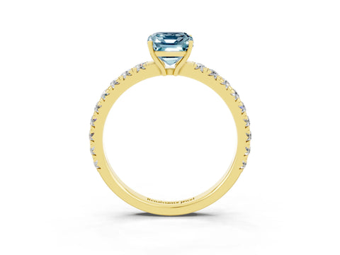 Yellow gold Emerald Cut Aquamarine Pavé Solitaire Engagement Ring with Four-Prong Setting_15