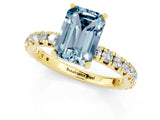 Yellow gold Emerald Cut Aquamarine Pavé Solitaire Ring with Round Band and Prong Setting_25