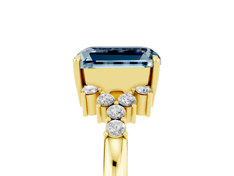 Yellow gold Emerald Cut Aquamarine Ring with Side Stones and Four-Prong Setting_41