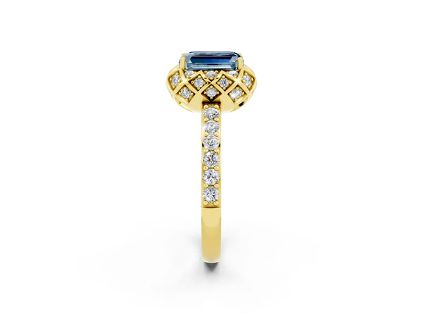 Yellow gold Emerald Cut Aquamarine Scalloped Halo Engagement Ring with Round Shared Prong Band