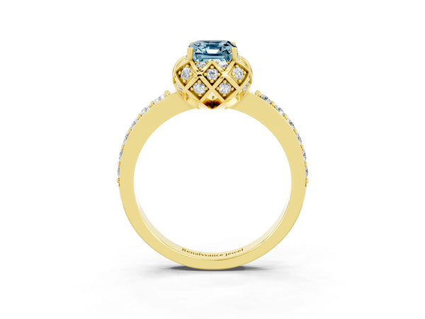 Yellow gold Emerald Cut Aquamarine Scalloped Halo Engagement Ring with Round Shared Prong Band