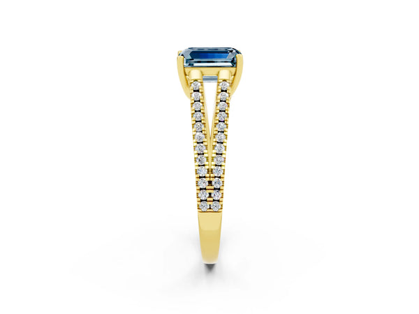 Yellow gold Emerald Cut Aquamarine Solitaire Engagement Ring with Split Shank Pavé Band