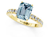 Yellow gold Emerald Cut Aquamarine Solitaire Pavé Band with Four-Prong Setting_1