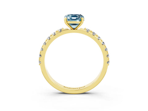Yellow gold Emerald Cut Aquamarine Solitaire Pavé Band with Four-Prong Setting_3