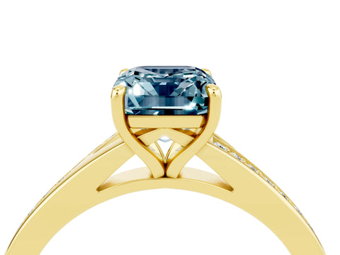Yellow gold Emerald Cut Aquamarine Solitaire Ring with Pavé Band and Prong Setting_28