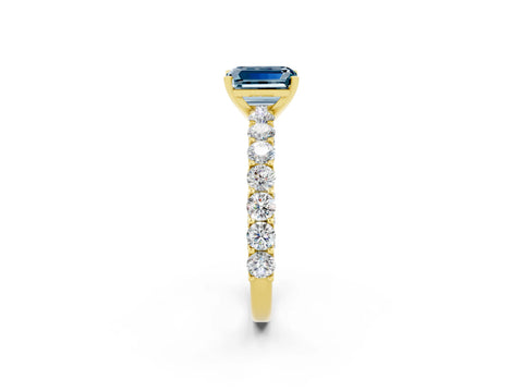 Yellow gold Emerald Cut Aquamarine Solitaire Ring with Shared Prong Pavé Band and Four-Prong Setting_2