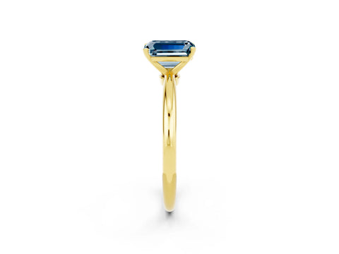 Yellow gold Emerald Cut Aquamarine Solitaire Ring with Six-Prong Setting and Classic Band_2