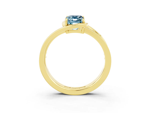 Yellow gold Emerald Cut Aquamarine Solitaire Ring with Split Shank and Prong Setting