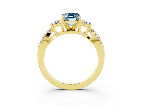 Yellow gold Emerald Cut Aquamarine Three-Stone Ring with Pavé Split Shank and Four-Prong Setting_3