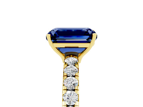 Yellow gold Emerald Cut Blue Sapphire Pavé Solitaire Engagement Ring with Four-Prong Setting_17