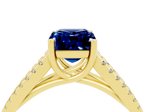 Yellow gold Emerald Cut Blue Sapphire Solitaire Engagement Ring with Split Shank Pavé Band_4