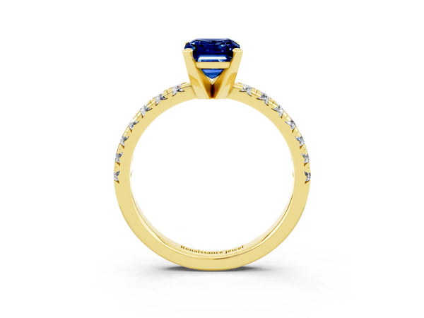 Yellow gold Emerald Cut Blue Sapphire Solitaire Pavé Engagement Ring with Round Band and Prong Setting
