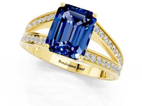 Yellow gold Emerald Cut Blue Sapphire Split Shank Ring with Pavé Band and Four-Prong Setting_1
