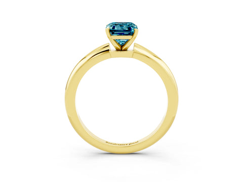 Yellow gold Emerald Cut Blue Topaz Solitaire Ring with Six-Prong Setting and Classic Band_3