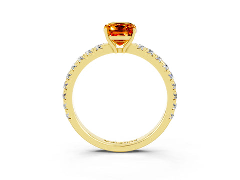 Yellow gold Emerald Cut Citrine Pavé Solitaire Engagement Ring with Four-Prong Setting_15