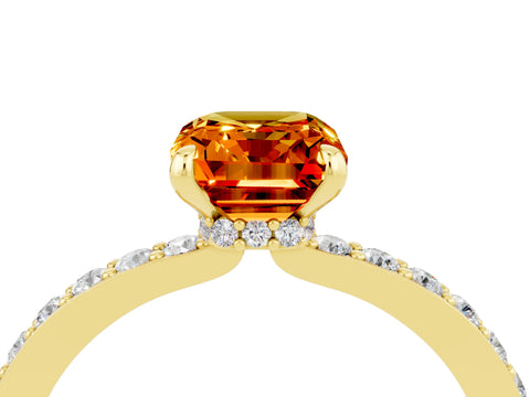 Yellow gold Emerald Cut Citrine Ring with Pavé Band and Four-Prong Setting_4