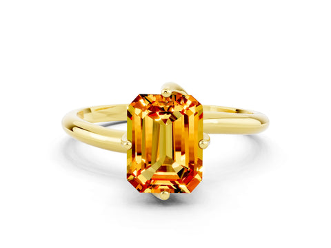 Yellow gold Emerald Cut Citrine Solitaire Engagement Ring with Four-Prong Setting and Classic Band_12