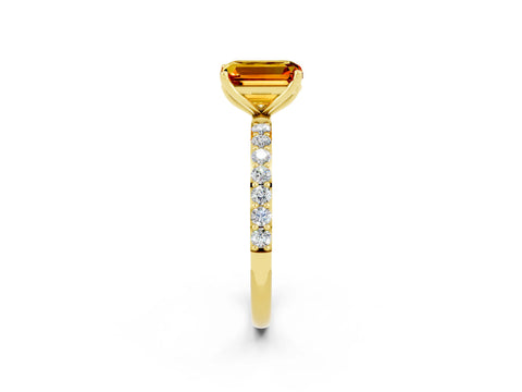 Yellow gold Emerald Cut Citrine Solitaire Engagement Ring with Pavé Band and Prong Setting_2