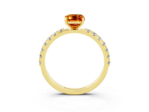 Yellow gold Emerald Cut Citrine Solitaire Pavé Band with Four-Prong Setting_3
