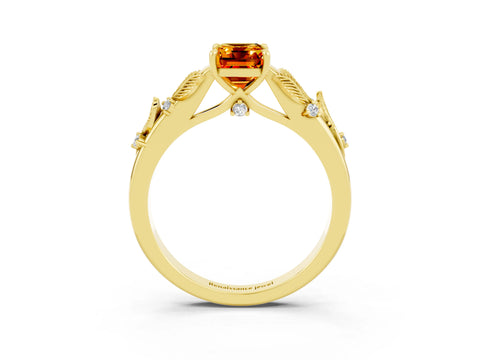 Yellow gold Emerald Cut Citrine Solitaire Ring with Leaf Motif Band and Four-Prong Setting_3