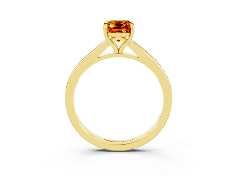 Yellow gold Emerald Cut Citrine Solitaire Ring with Pavé Band and Prong Setting_3