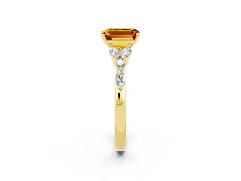 Yellow gold Emerald Cut Citrine Solitaire Ring with Side Stones and Four-Prong Setting_14