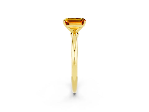 Yellow gold Emerald Cut Citrine Solitaire Ring with Six-Prong Setting and Classic Band_2