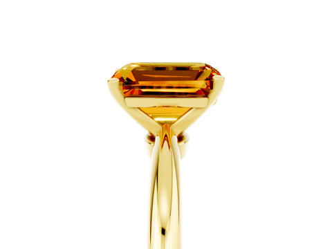 Yellow gold Emerald Cut Citrine Solitaire Ring with Six-Prong Setting and Classic Band_5